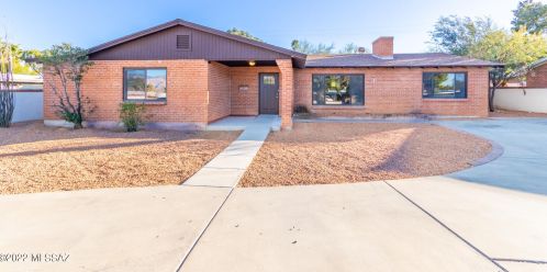 5254 5th St, Tucson, AZ 85711-2354