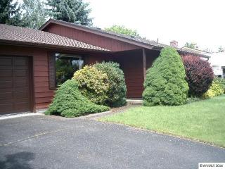 3765 Lynette Ct, Salem, OR 97305-3046