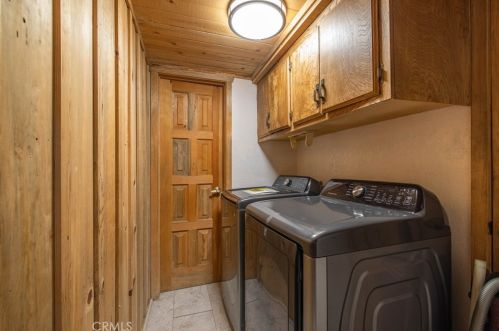 437 Gold Mtn Dr, Big Bear City CA  exterior