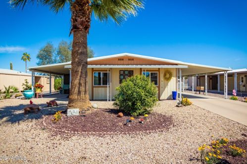 9039 Citrus Ln, Chandler, AZ 85248-6906
