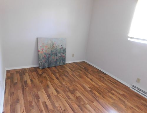 8002 Grn Tree Rd, Milwaukee WI 53223-4926 exterior