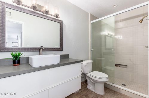 5822 Scottsdale Rd, Scottsdale AZ 85253-5415 exterior