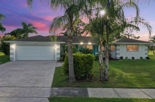 3124 Overbrook Dr, Fort Pierce, FL 34952-5774