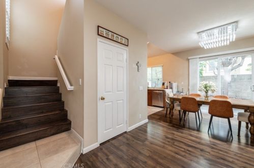 2785 Rochester Dr, Orange, CA 92867-1651