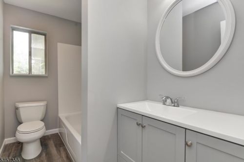 244 Conklintown Rd, Skyline Lakes NJ  07456-2419 exterior