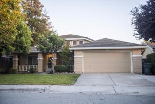 751 Del Monte Dr, Hollister, CA 95023-7214