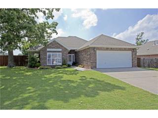 651 Napa Ave, Centerton AR  72719-9730 exterior