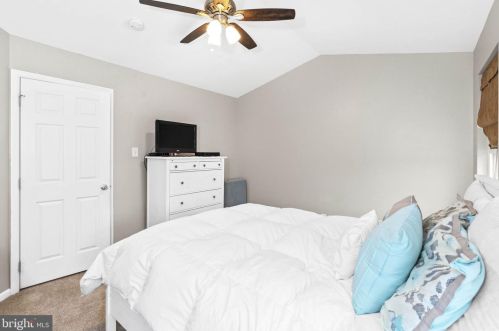 4115 Sophia Ln, Boothwyn PA  19061-2807 exterior