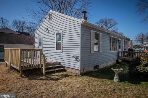 2309 Pleasantview Ave, Boothwyn, PA 19061-3830