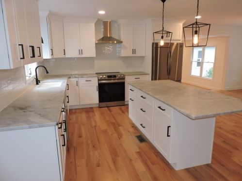 123 Boston Rd, Palmer MA  01069-2135 exterior