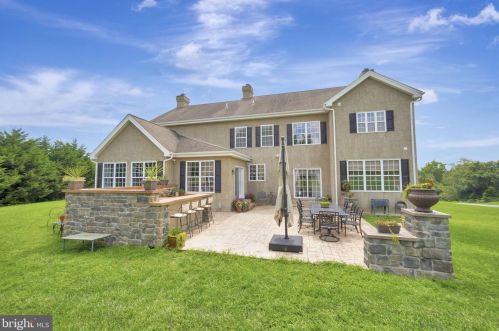 107 Strawberry Ln, Landenberg, PA 19350-1395