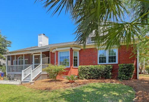 175 Oak Pt Lndg Dr, Mount Pleasant SC 29464-6279 exterior