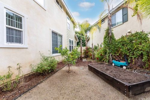 40347 Amesbury Ln, Temecula CA 92591-4432 exterior