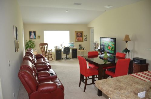 2723 Carrickton Cir, Orlando FL  32824-4229 exterior