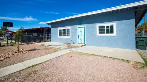 2043 Silvosa St, Tucson, AZ 85713-3856
