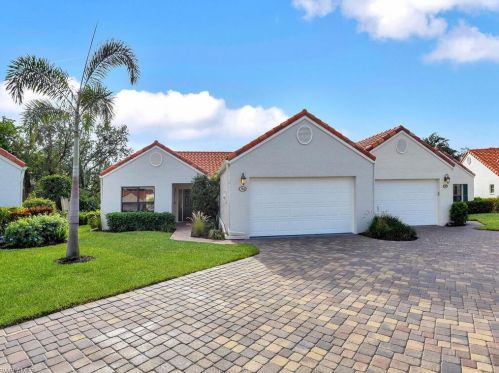 754 Reef Point Cir, Naples FL  34108-8775 exterior