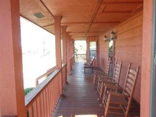 2434 Toler Rd, Woodlawn, TN 37191-8113
