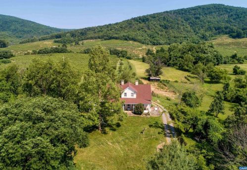 6712 Jarmans Gap Rd, Crozet, VA 22932-2843