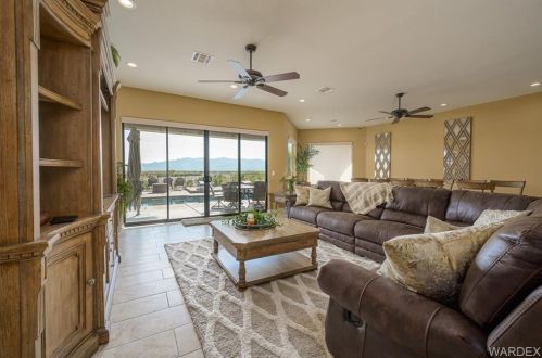 3003 Camino Del Rio, Bullhead City AZ  86442-7885 exterior