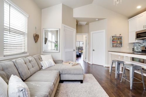 408 Belleville Blvd, Princeton By The Sea, CA 94019-1619