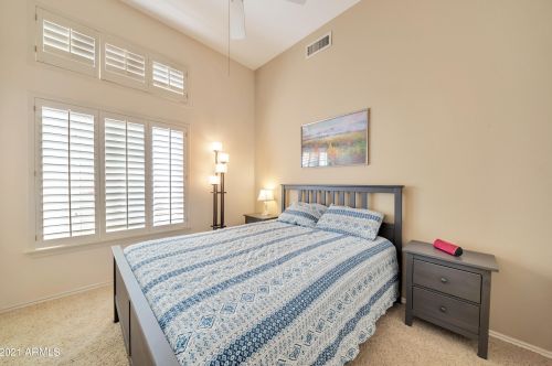 16010 13 Pl, Phoenix AZ 85042-5664 exterior