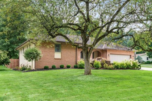 6081 Mayfair Dr, Galena, OH 43021-9629
