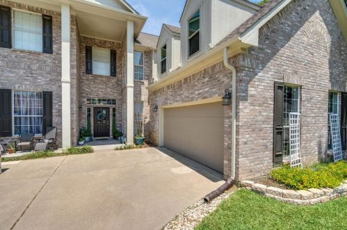 6833 Hickory Hollow Ln, Fort Worth, TX 76182-7031
