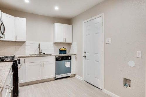 3407 Briscoe St, Greenville, TX 75401-5505