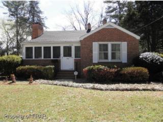 118 Kirkland Dr, Fayetteville, NC 28301-3815