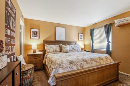 15000 Downey Ave, Paramount CA 90723-4597 exterior