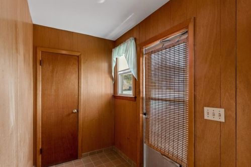 7 Mott St, Providence RI  02909-6024 exterior