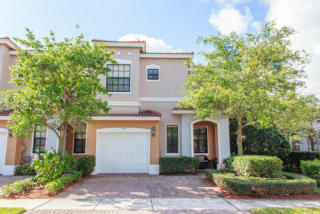 5050 Astor Cir, Delray Beach FL  33484-8138 exterior