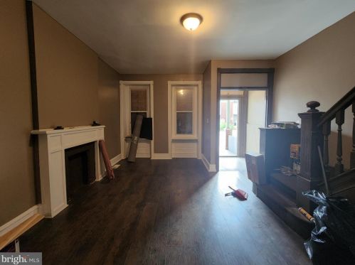 838 Haddon Ave, Camden NJ  08103-2727 exterior