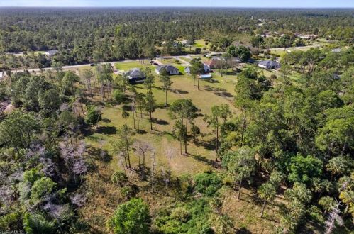3011 12th Ave, Naples FL  34120-3730 exterior