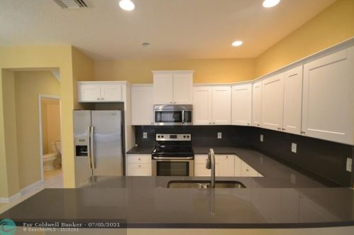 2809 Frederick Blvd, Delray Beach, FL 33483-3205