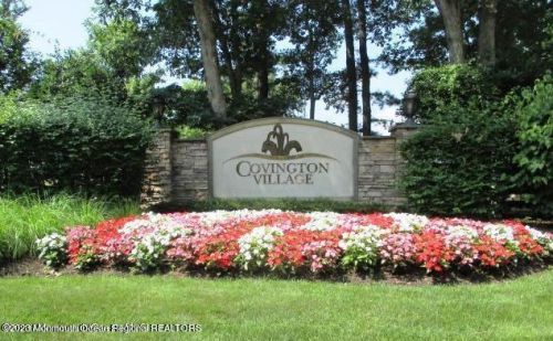 129 Sophee Ln, Lakewood NJ  08701-6286 exterior