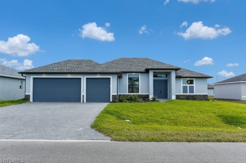 917 13th Ave, Cape Coral, FL 33909-1536