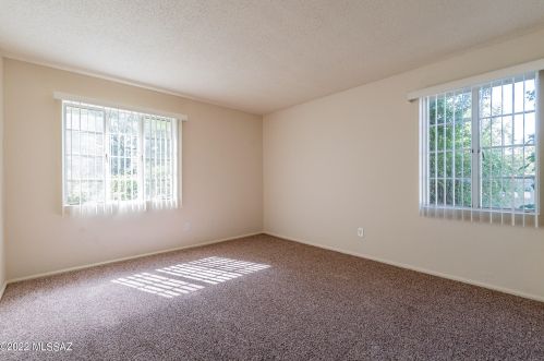 2820 6 St, Tucson AZ  85716-4406 exterior