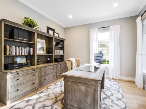 1070 Nash Dr, Kissimmee FL  34747-4319 exterior