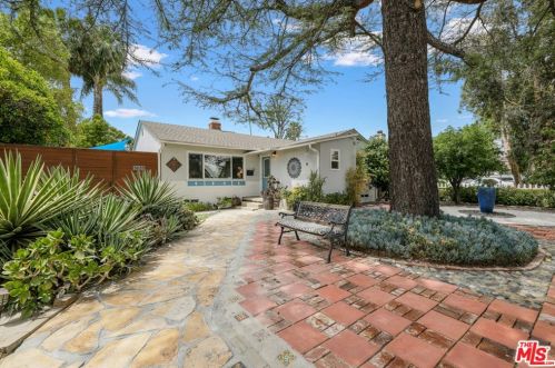 5633 Noble Ave, Van Nuys, CA 91411-3248