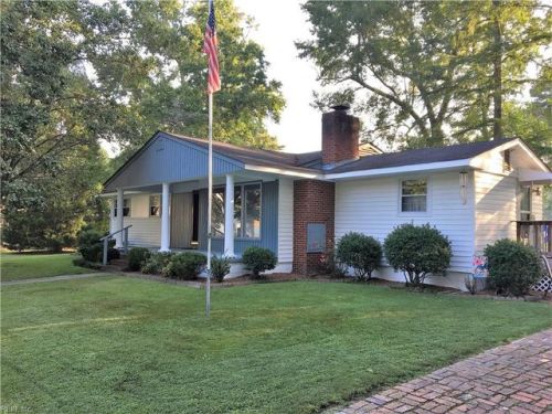 32287 East St, Boykins, VA 23827-2656