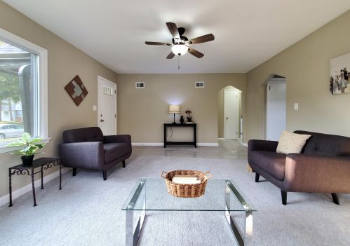 4264 62, Milwaukee WI 53216-1237 exterior