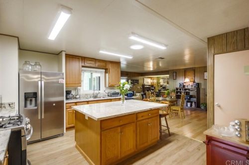 15613 Hawley Ct, El Cajon CA  exterior