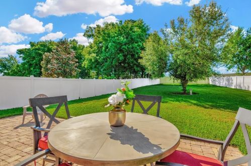 1854 Altavista Cir, Lakeland FL  33810-2795 exterior