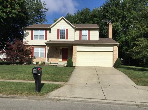 3739 Loch Lamond Dr, Amelia, OH 45102-5005