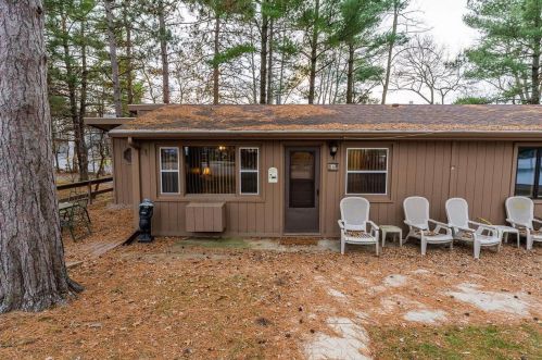 1151 Canyon Rd, Wisconsin Dells WI  53965-8212 exterior