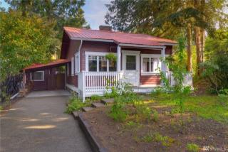 9210 Shore Dr, Indianola, WA 98342-9800