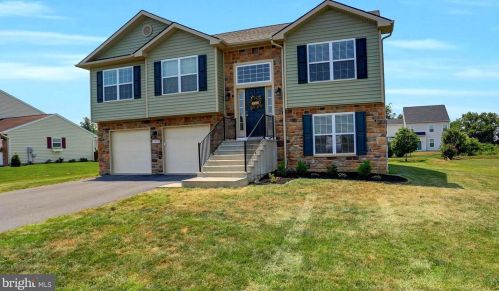 15499 Camden Dr, Upton PA  17225-8695 exterior