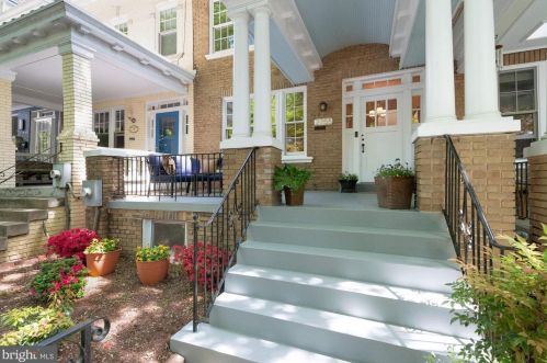 2755 Woodley Pl, Washington, DC 20008-1518