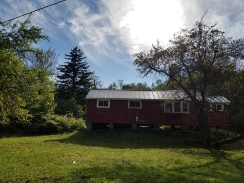 771 Nudist Camp Rd, Chester VT  05143-8489 exterior